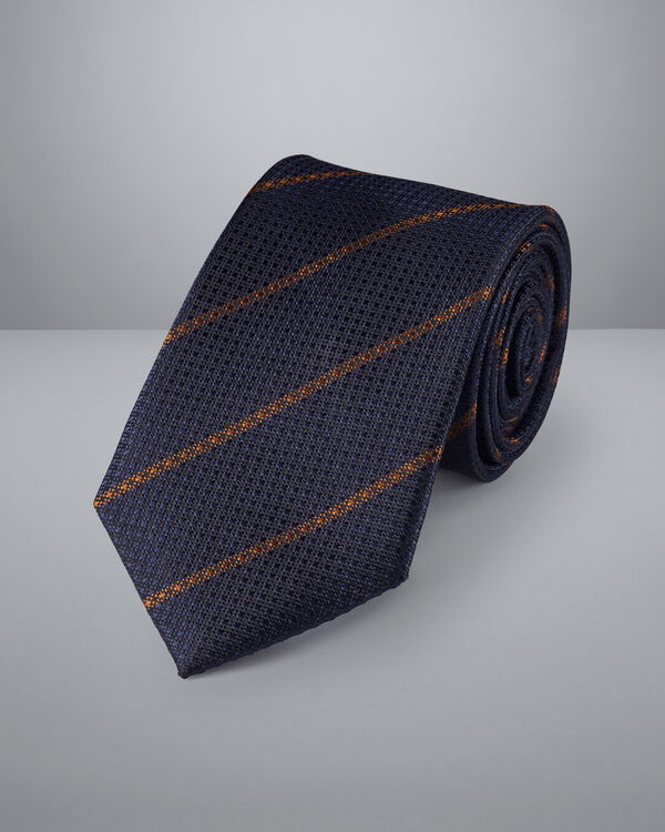 Classic Bespoke Men's Clothing Bangkok